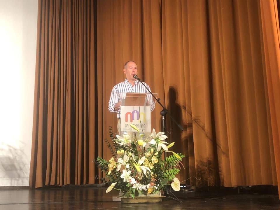 Alfredo Aguilera, alcalde de Malpartida de Cáceres, durante su intervención. 