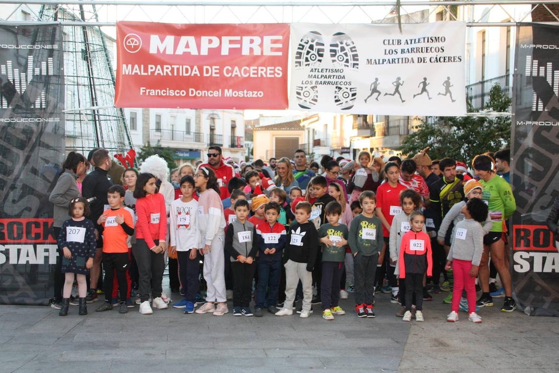 Espectación ante el inicio de la carrera.