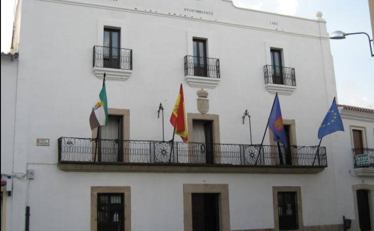 El Ayuntamiento pide información a la Junta sobre la necesidad y efectividad de los tratamientos de desinfección