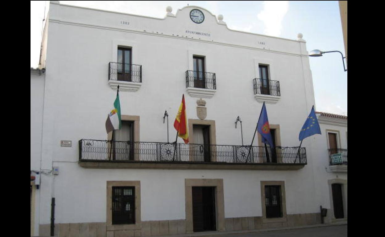 La situación sigue contenida en Malpartida de Cáceres; 9 positivos y 42 aisalados