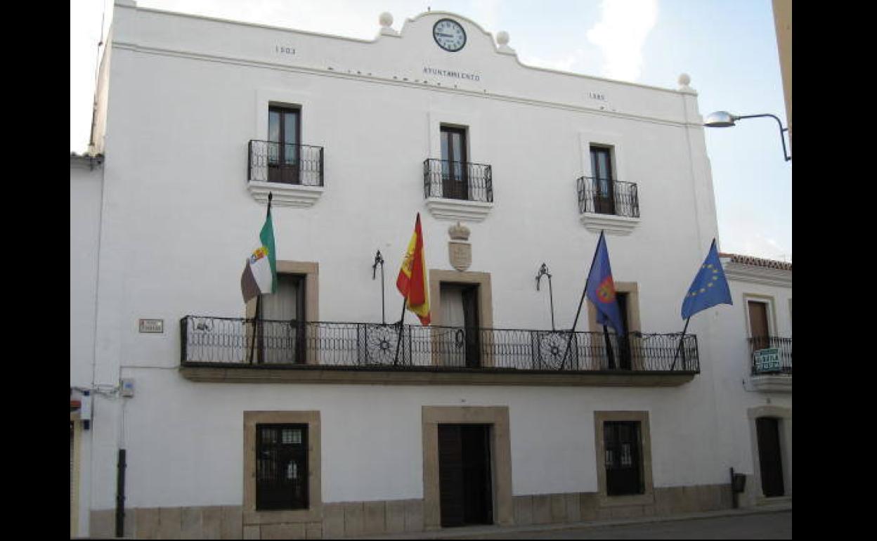 Desde el Ayuntamiento de Malpartida de Cáceres se pide a los vecinos que se consuma en las empresas de la localidad