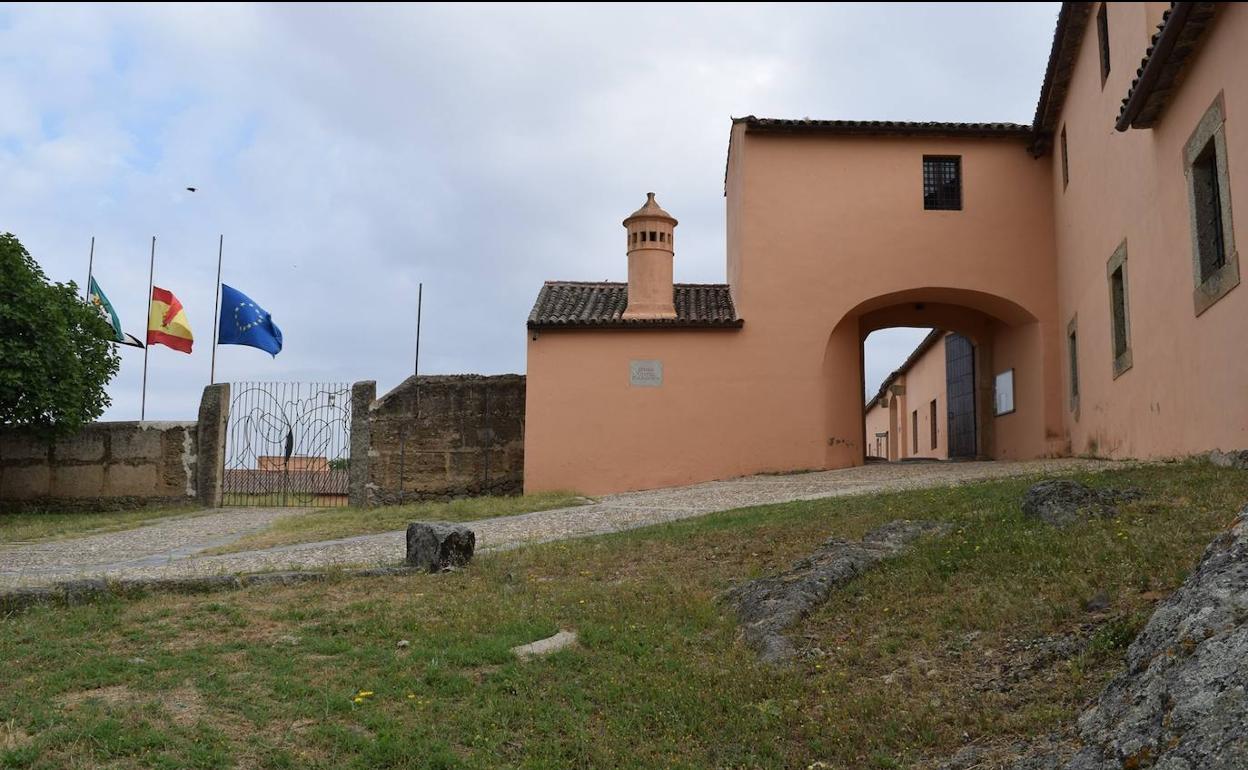 Entrda del Museo Vostell Malpartida de Cáceres. 
