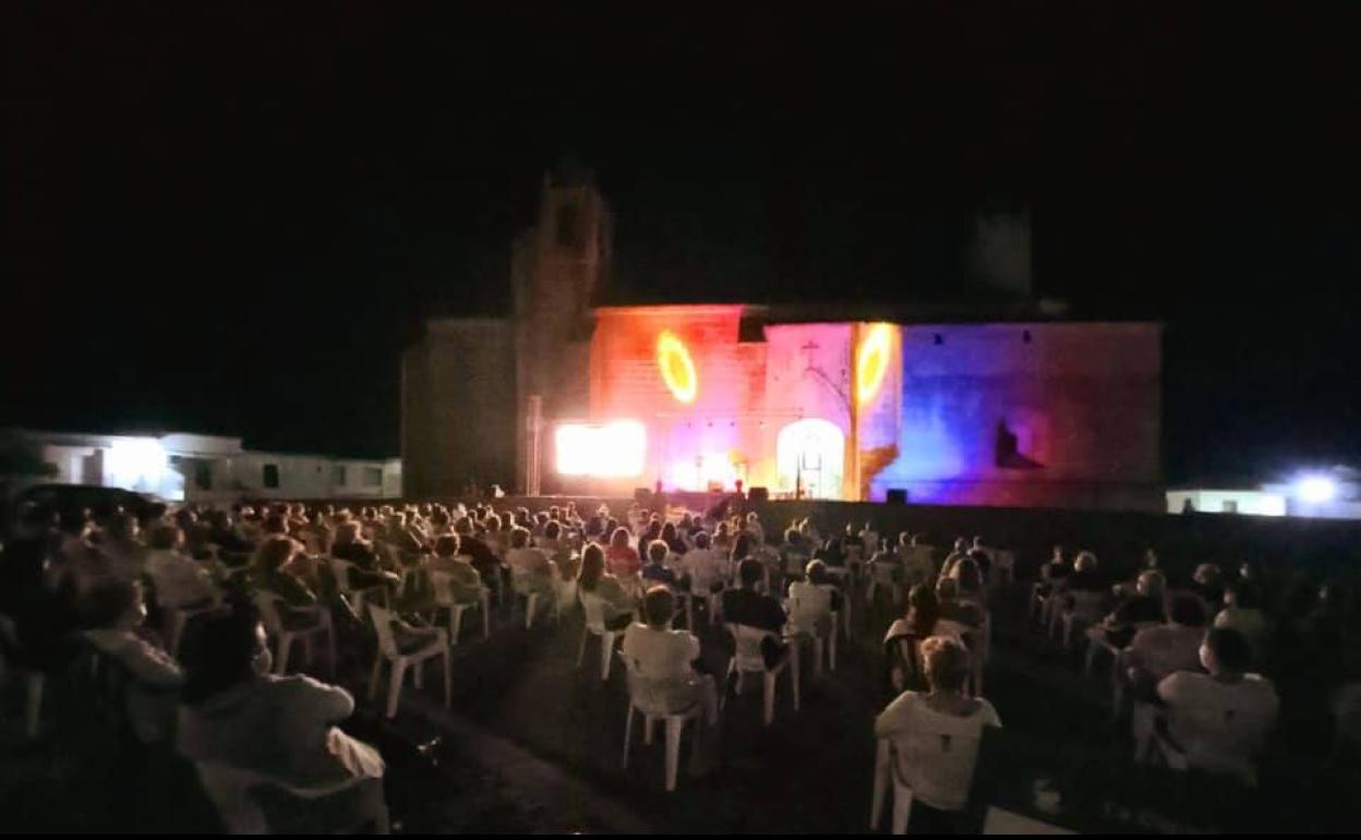 'Swing Ton Ni Son' cierra hoy la quita edición de las Veladas del Carmen