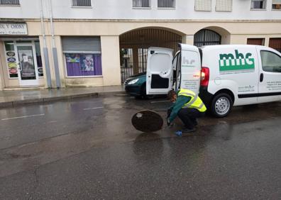 Imagen secundaria 1 - El Ayuntamiento de Malpartida de Cáceres ha realizado la campaña de otoño de desratización