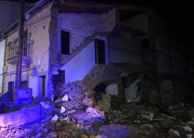 Imagen secundaria 1 - Derrumbe de la medianera. 