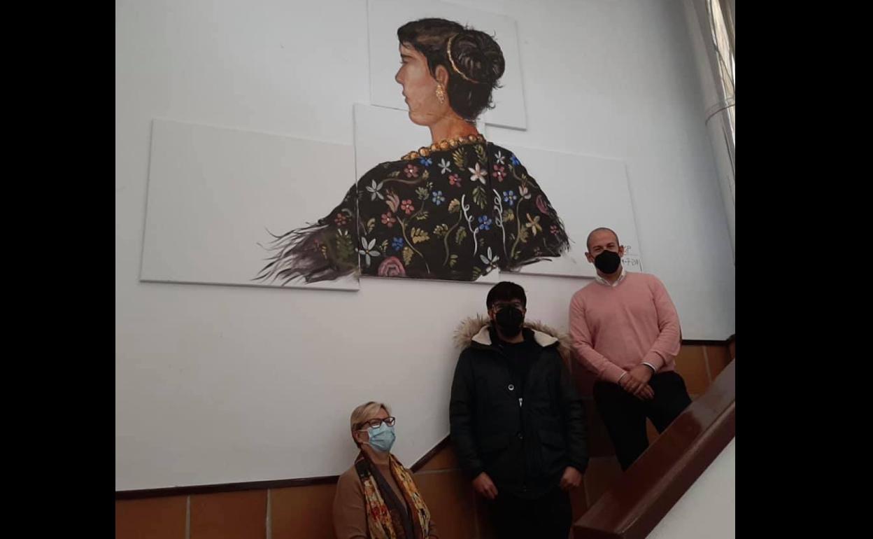 Entrega del cuadro donado por Jesús García. 