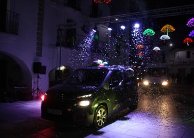 Imagen secundaria 1 - Malpartida de Cáceres se viste de Navidad