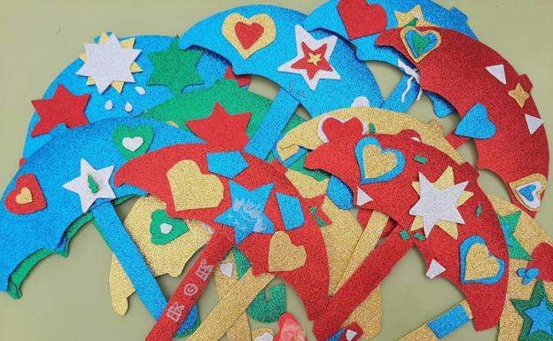 Imagen principal - &#039;280 paraguas de deseos&#039; decorarán las carrozas de los Reyes Magos