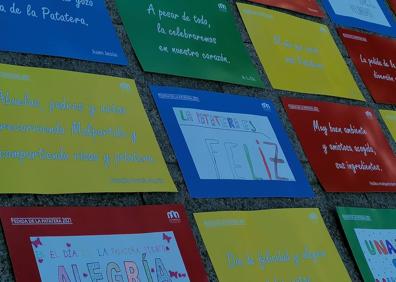 Imagen secundaria 1 - Más de 3.500 cartulinas con frases conmemoraron ayer la Pedida de la Patatera