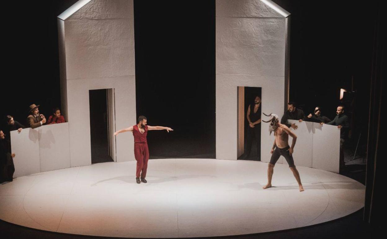 El Caballero de Olmedo, de Producciones La Barraca & Cía, del malpartideño Jesús Custodio, obtiene un gran éxito de público y de crítica en el festival de teatro clásico de Cáceres
