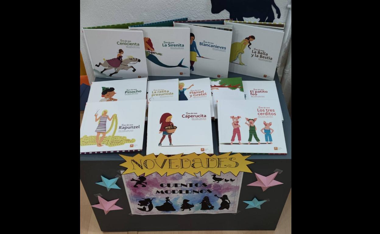 Un nuevo rincón de lectura en la biblioteca para los pequeños lectores de Malpartida de Cáceres