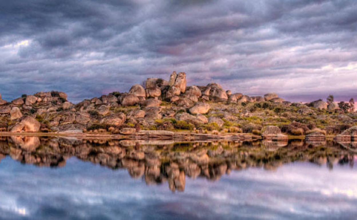 Monumento Natural Los Barruecos. 