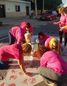 Imagen secundaria 2 - Se recaudan 733 euros con la VII Marcha Rosa de Malpartida de Cáceres