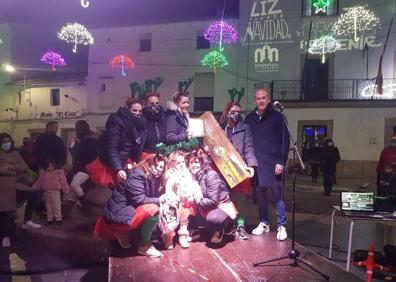 Imagen secundaria 1 - Premiados en la Caravana de la Alegría. 