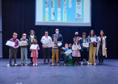 Imagen secundaria 1 - Los malpartideños disfrutaron de varias actividades para celebrar el Día del Libro