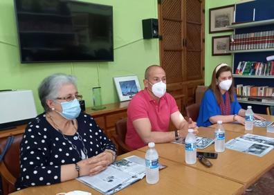 Imagen secundaria 1 - Presentado el nuevo número de la revista La Paz