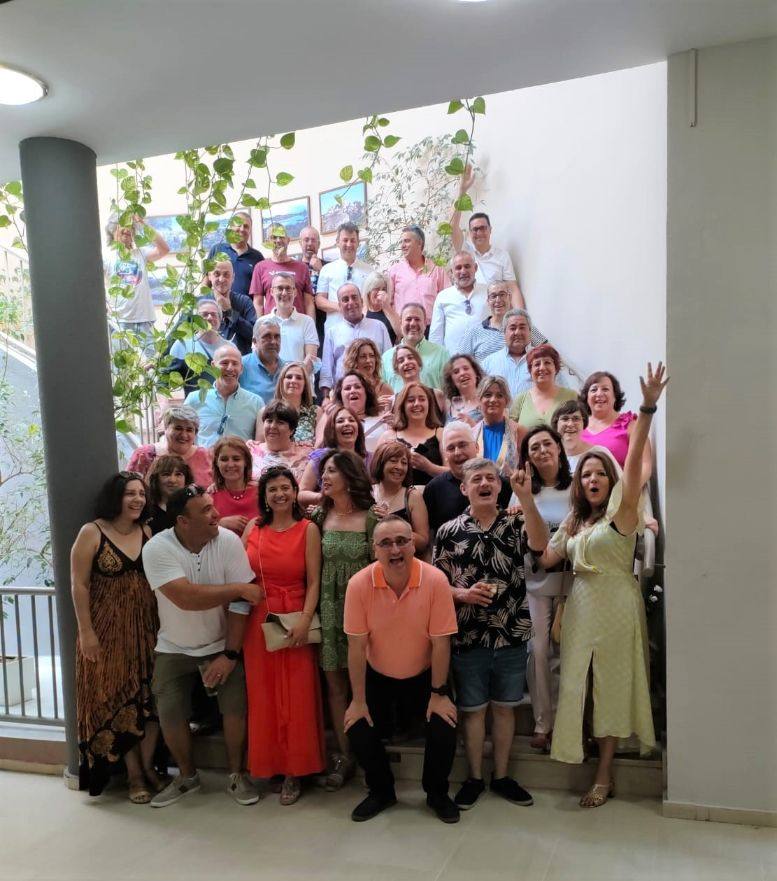 Imagen secundaria 2 - Encuentro generacional de los nacidos en Malpartida de Cáceres en 1970