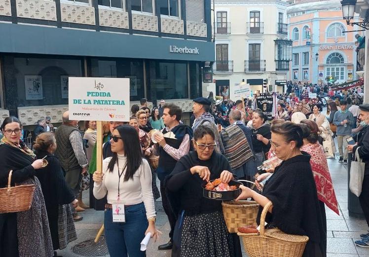 Imagen principal - La Patatera se luce en JATO