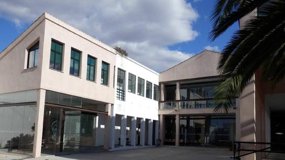 Abierto el plazo para Inglés y Portugués