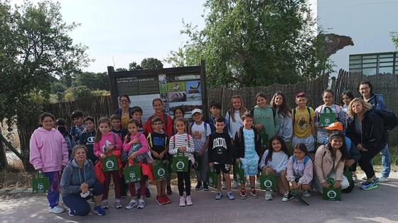 El CI de Malpartida de Cáceres celebra el Día Mundial del Reciclaje con un grupo de alumnos de Aldea Centenera