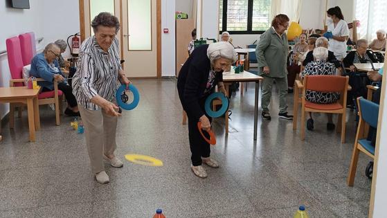 Los mayores de la residencia Santa Ana participan en una jornada de Educación Ambiental con el Centro de Interpretación