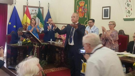 Alfredo Aguilera es investido alcalde para su cuarta legislatura