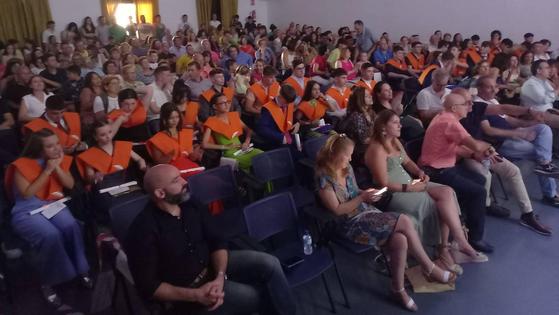 Alba Jiménez, José Luis Durán y Jonathan Frontelo, mejores expedientes académicos del IESO Los Barruecos