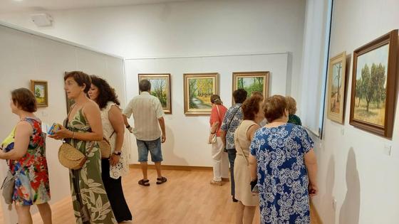 Gran asistencia a la inauguración de 'Lugares del alma', de Isidora Ramos