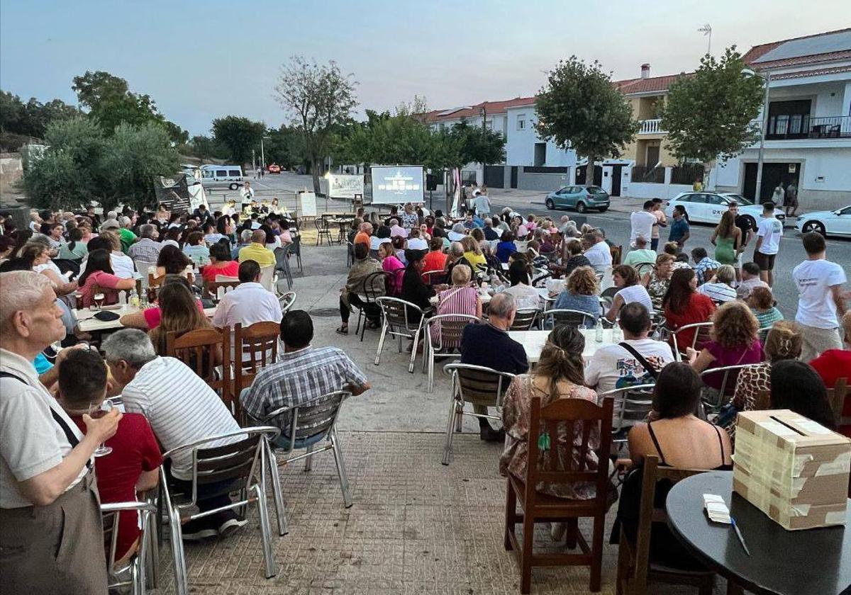 Los jóvenes del municipio se vuelcan con Malpartídate23 convirtiéndose en promotores de varias actividades