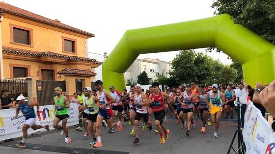Unos 200 corredores se dieron cita en la XII Carrera Nocturna