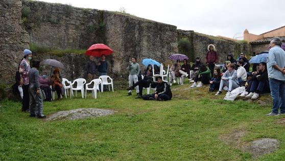 Alumnos de Bellas Artes del País Vasco vuelven a visitar el Museo Vostell