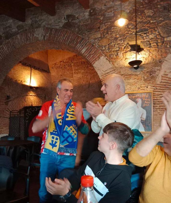 Imagen secundaria 2 - La Peña Atlética de Malpartida de Cáceres celebra su 21 aniversario