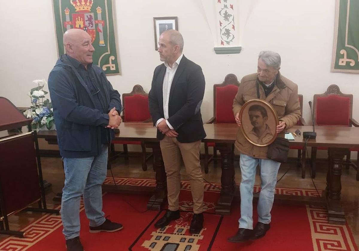La Asociación Por Ellos visita Malpartida de Cáceres