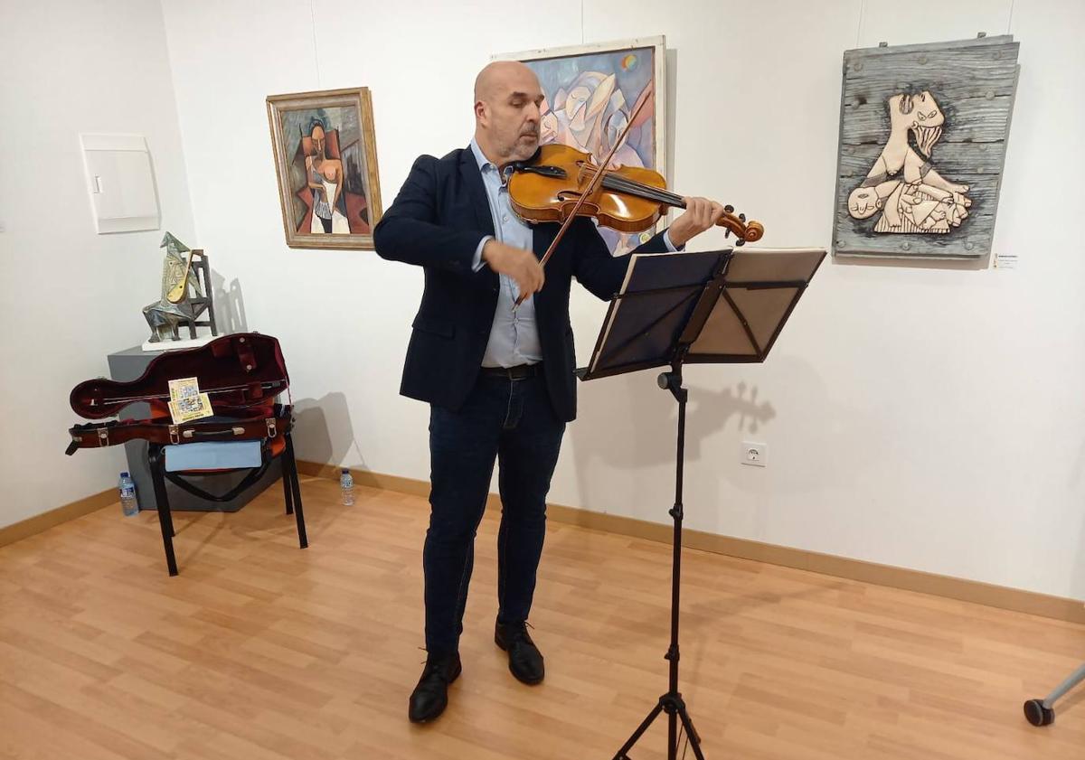 Imagen principal - 32 artistas participan en la exposición &#039;Imagynarte a Picasso&#039;