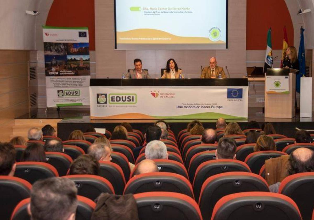 Cierran dos proyectos EDUSI habiendo llevado a cabo diferentes proyectos en la provincia