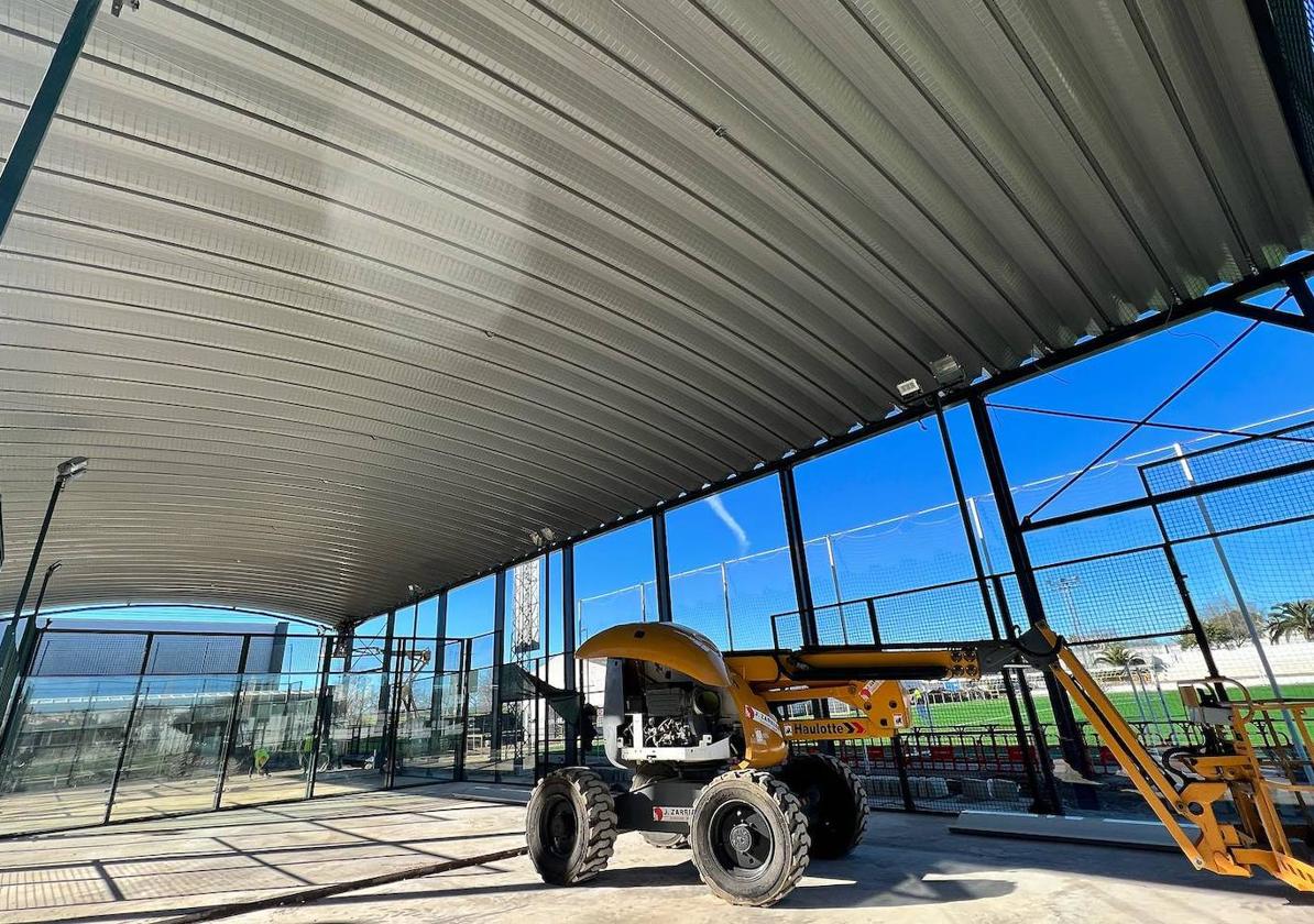 Continúan las obras de las pistas de pádel