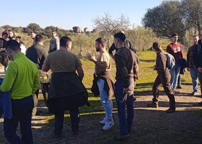 Imagen secundaria 1 - El Centro de Interpretación celebró el Día Mundial de los Humedales con alumnos de Navalmoral de la Mata