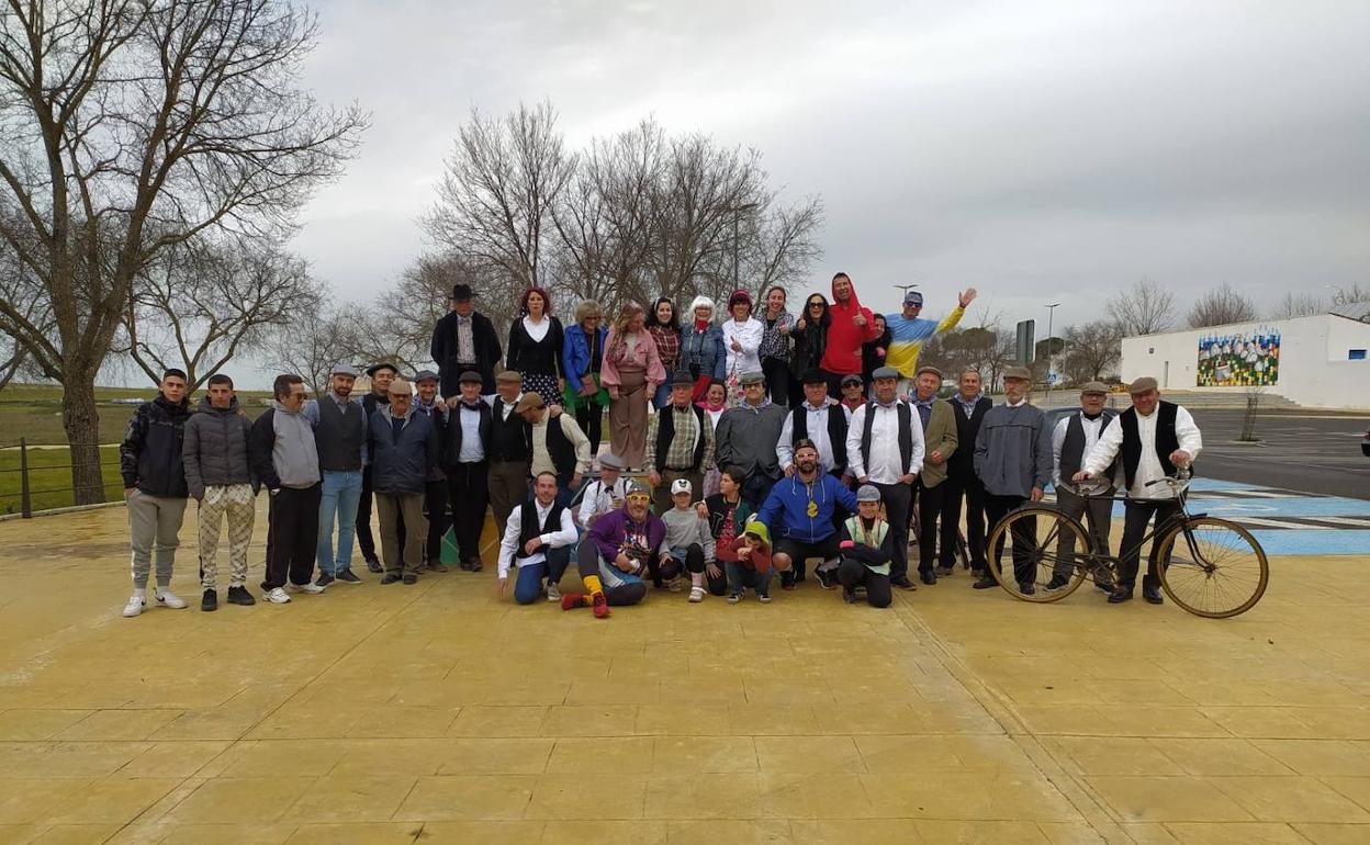 Malpartida ha disfrutado de una mañana de bicis clásicas y patatera