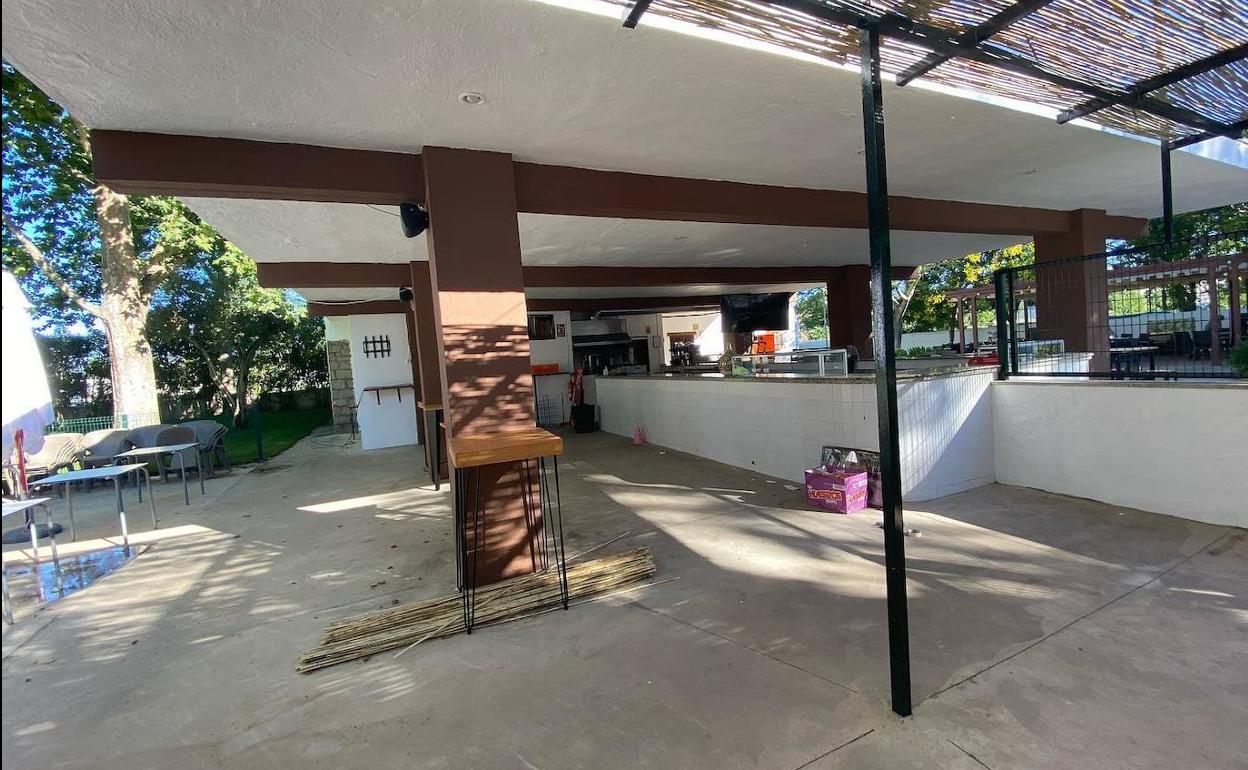 Abierta la licitación de la gestión de la cafetería-restaurante de la Piscina Municipal de Malpartida de Cáceres