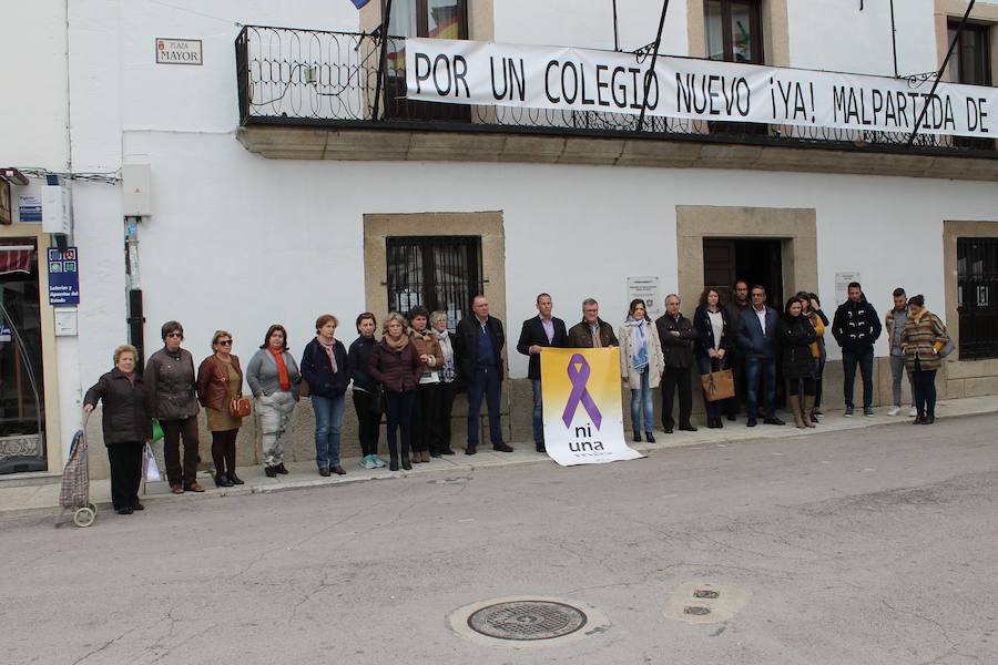 Minuto de Silencio contra la violencia de género en el Ayuntamiento. 
