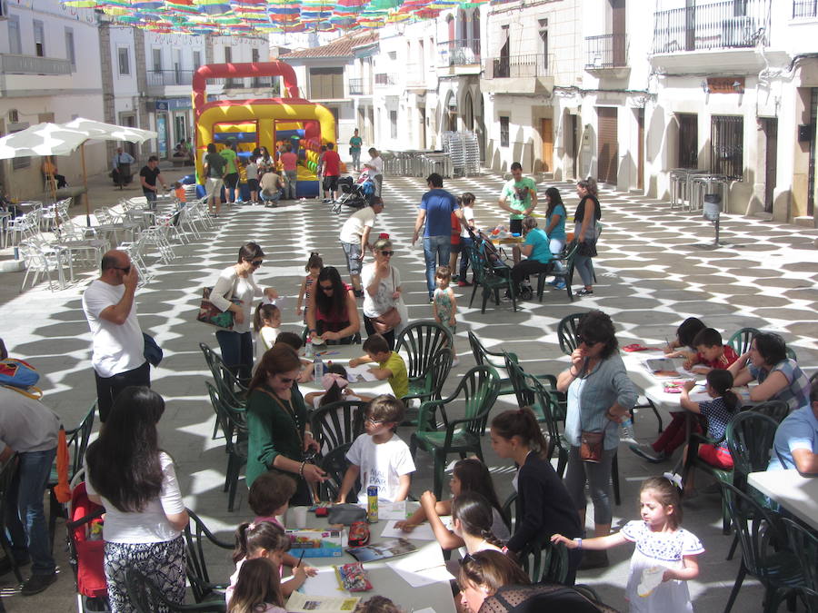 La Plaza Mayor reunirá el sábado varias actividades para los más pequeños