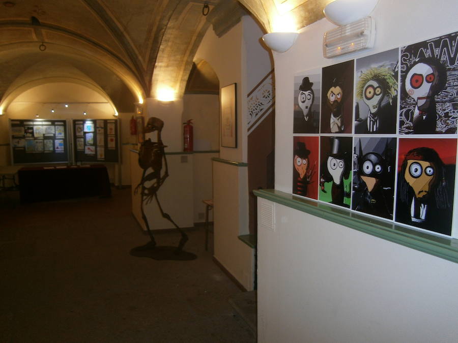 Exposición sobre el mundo del cine en la Casa Bernabé. 