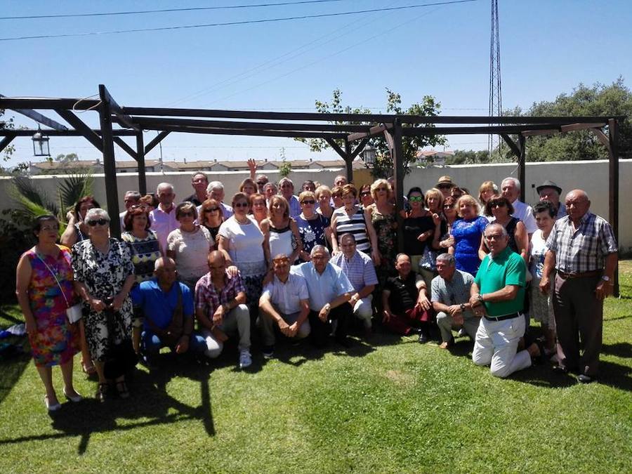 Comida del 'Encuentro', que reunió a 54 personas. 