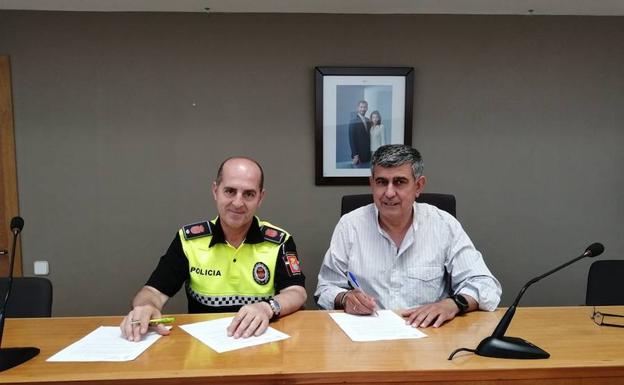 Juan Manuel Bravo y Antonio Díaz, en el Ayuntamiento 