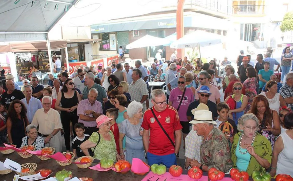 La celebración de la Feria del Tomate obligará a cortar varias calles de la localidad 