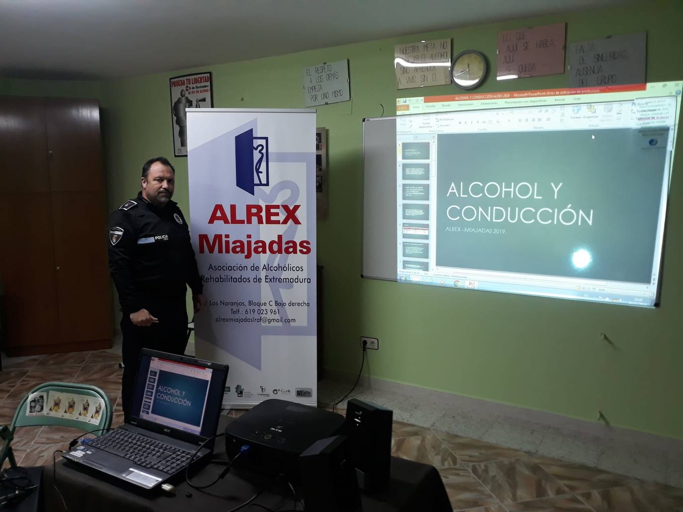 Ponencia 'Alcohol y conducción' a cargo del Policía Local Miguel Sánchez Veintemillas