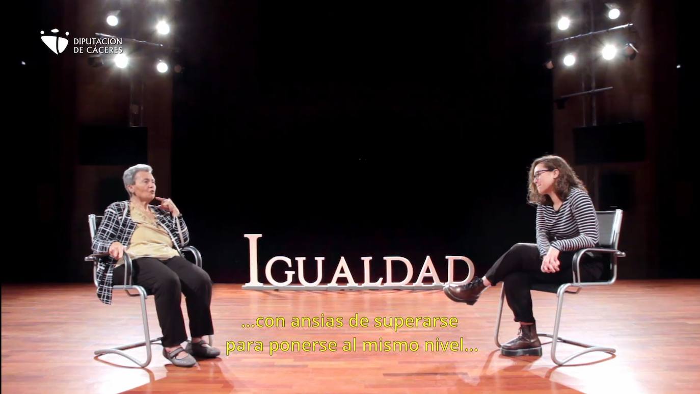 Fotograma del vídeo protagonizado por las miajadeñas 
