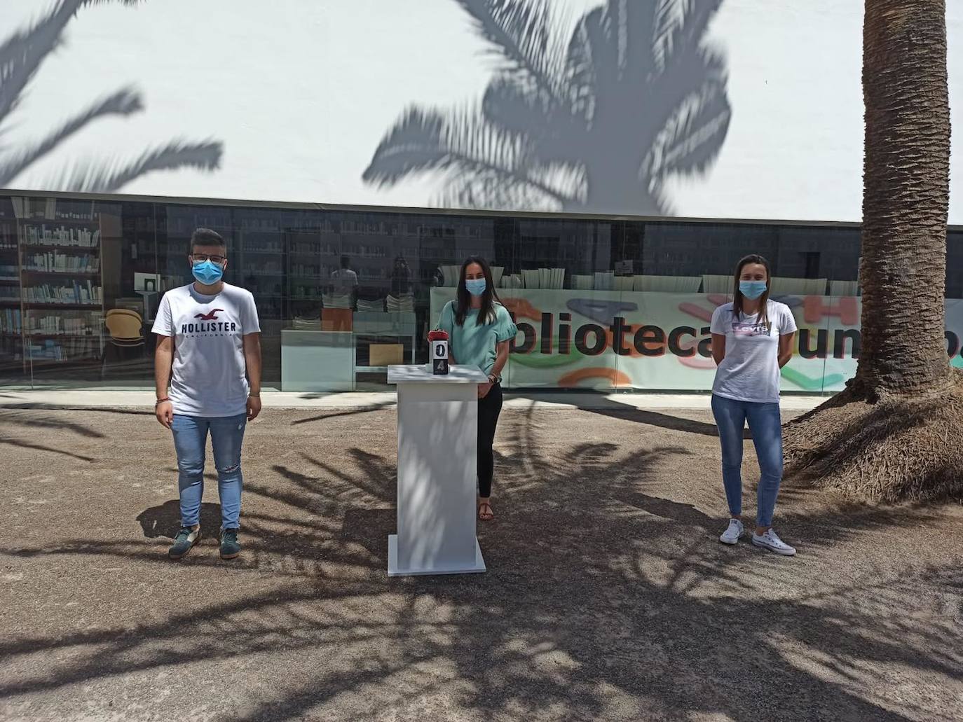 (Izq. a dcha.) Jesús Sánchez, Lucía Pino y Gloria Esteban 