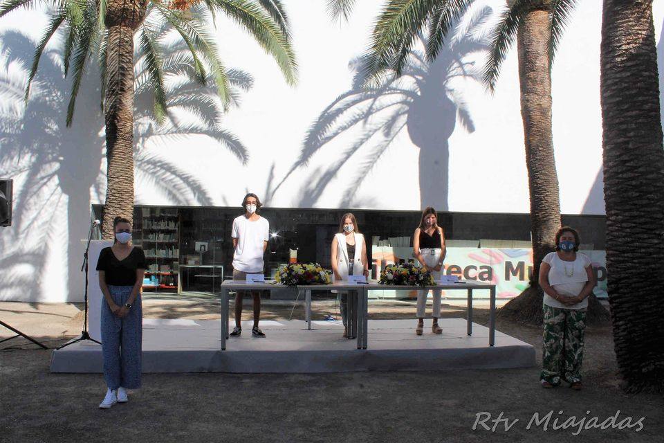 Los galardones consistieron en un diploma y un premio de 300 euros a cada ganador 