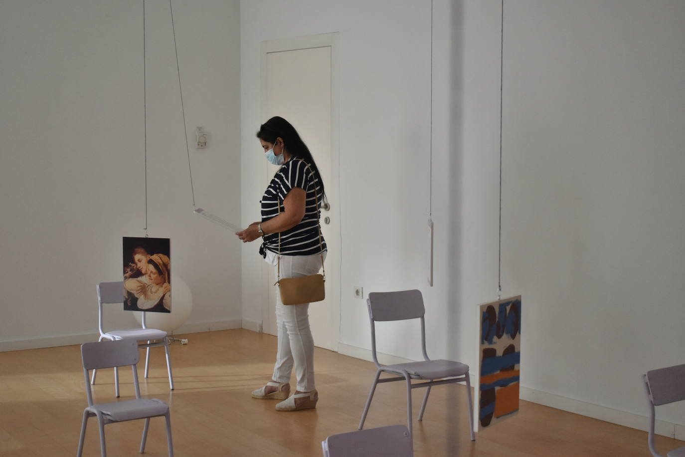 El Palacio Obispo Solís de Miajadas ha acogido durante las dos últimas semanas la exposición 'Mujeres artistas: 500 años, 2 décadas', de la artista extremeña Virginia Rivas. 500 años de arte femenino, de ingenio femenino, de talento femenino, de lucha femenina,... 500 años de grandes mujeres valientes. 